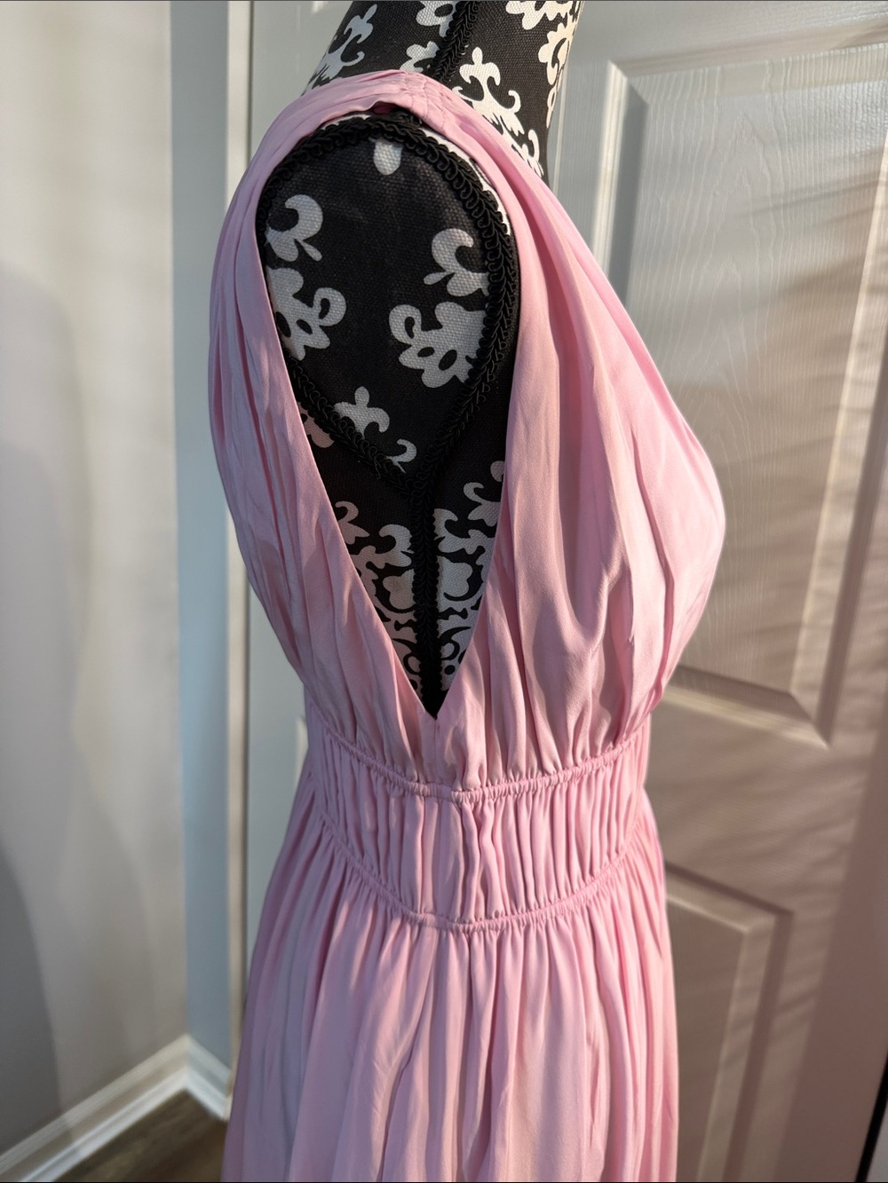 Banana Republic Dusty Pink V-Neck Maxi Dress - Picture 6 of 8